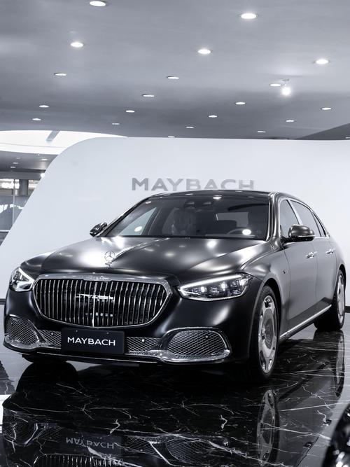 广州326岚图汽车的售后服务让用户无忧出行，迈巴赫未来的豪华车趋势